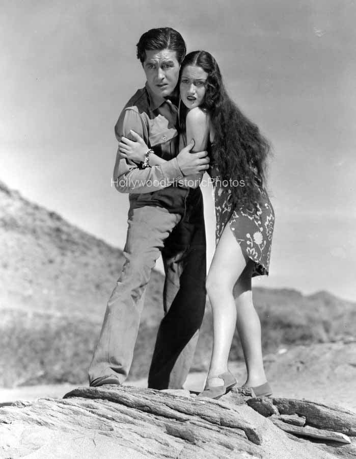 Dorothy Lamour 1938 1.jpg